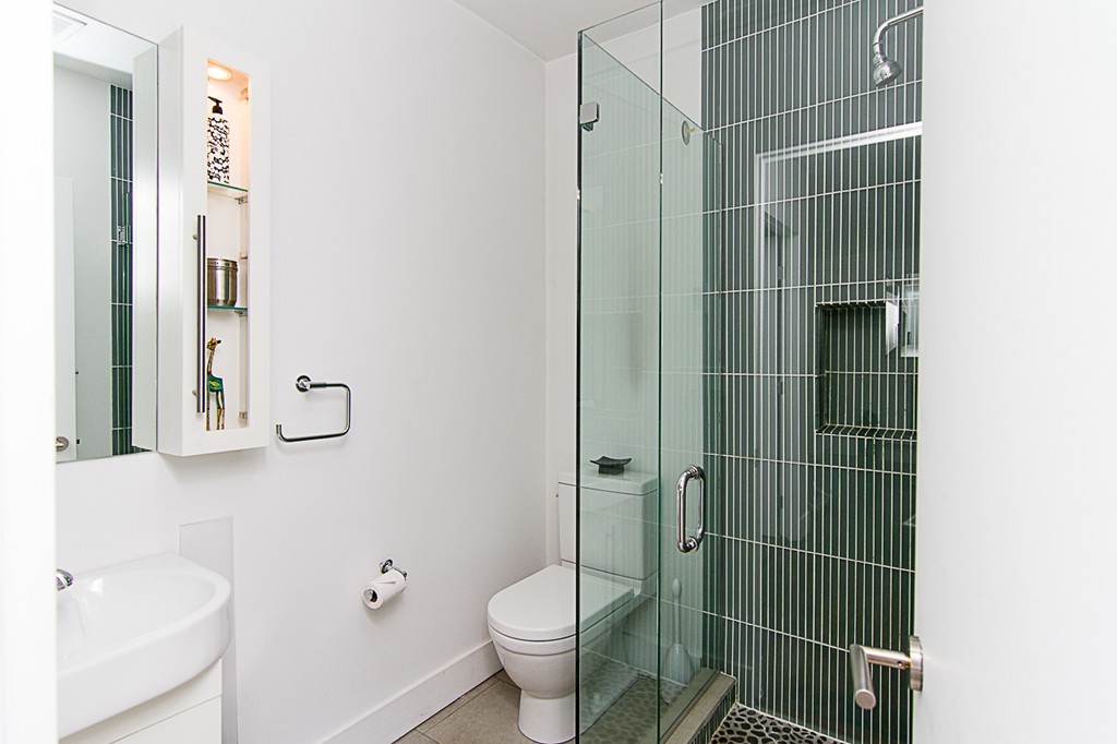 160 Granite Street Medfield, MA 02052 - Photo 9 of 30