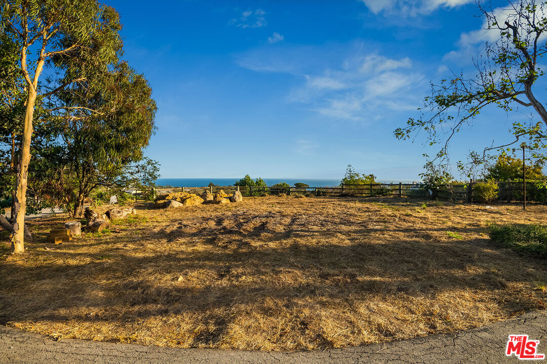 29829 Harvester Road Malibu, CA 90265 - Photo 15 of 44 a view of ocean view