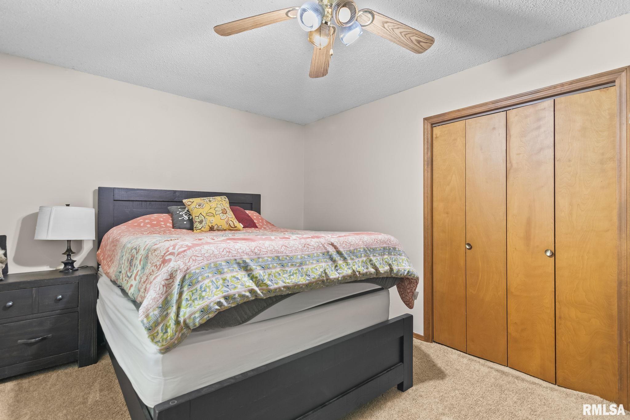 2828 Crown Point Springfield, IL 62704 - Photo 34 of 53