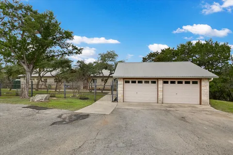 $1,497,000 | 816 Buttercup Lane, Wimberley, TX 78676
