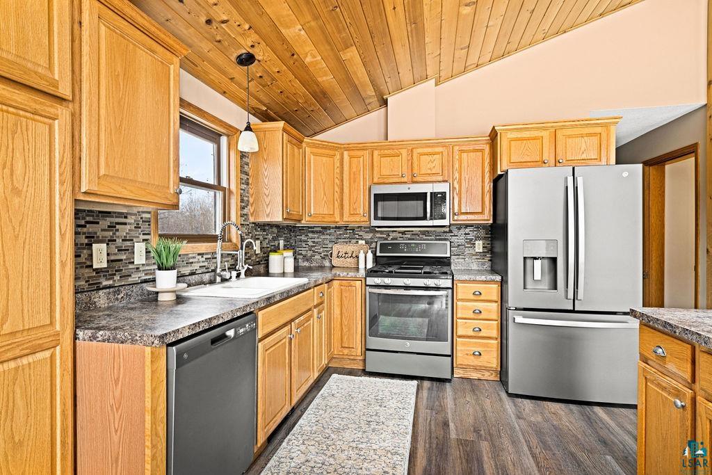 6105 Seville Road Saginaw, MN 55779 - Photo 11 of 33 Gallery Image 11
