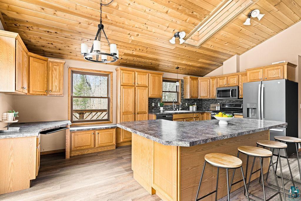 6105 Seville Road Saginaw, MN 55779 - Photo 10 of 33 Gallery Image 10