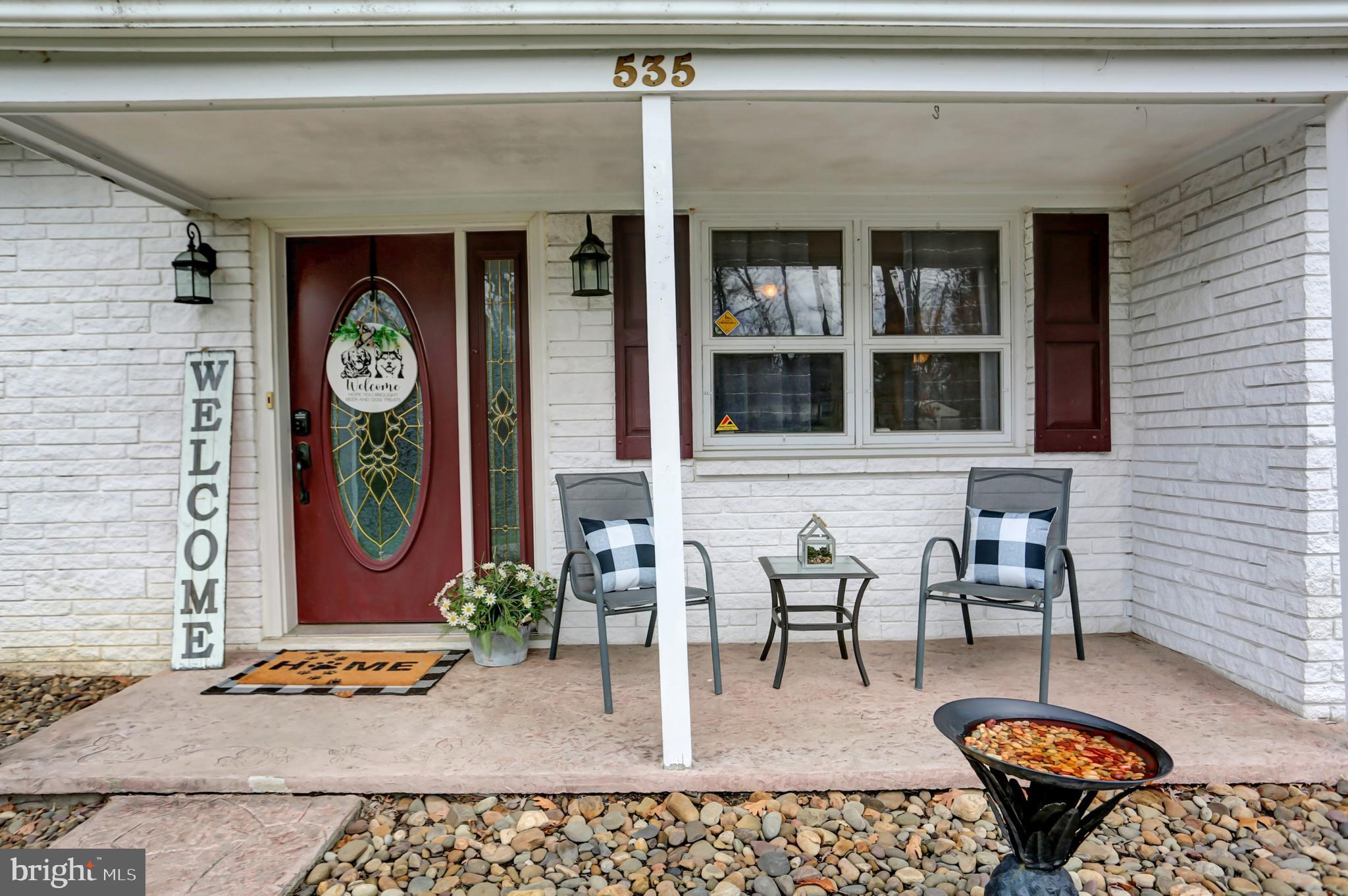 535 Bengate Road Chambersburg, PA 17202 - Photo 4 of 43 Front