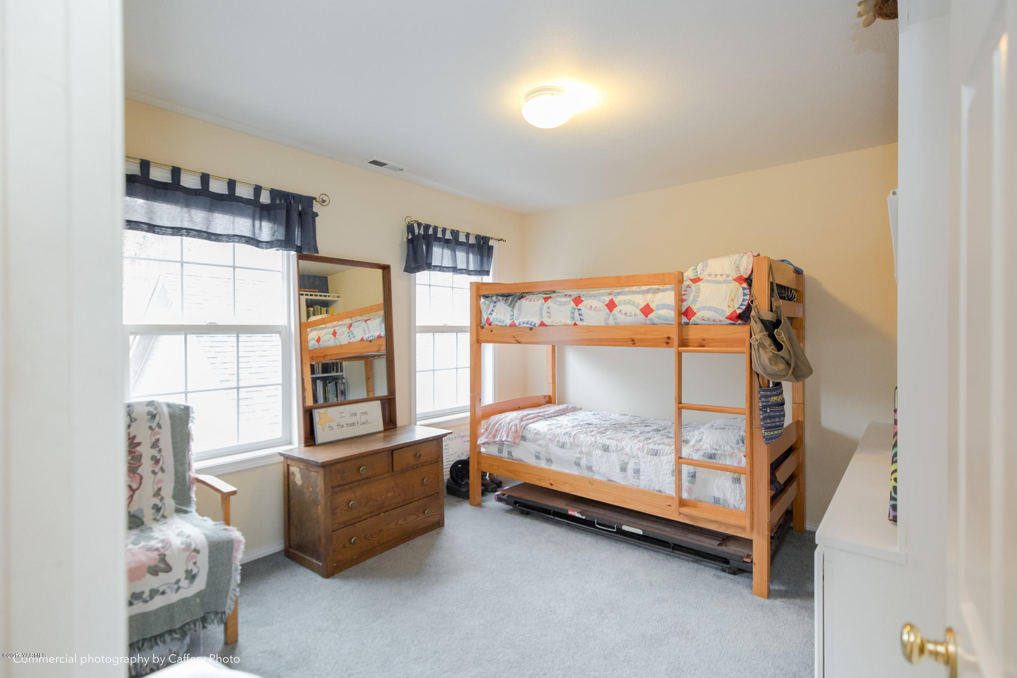 601 Hancock Road Cowiche, WA 98923 - Photo 14 of 28 a bedroom with bed and window