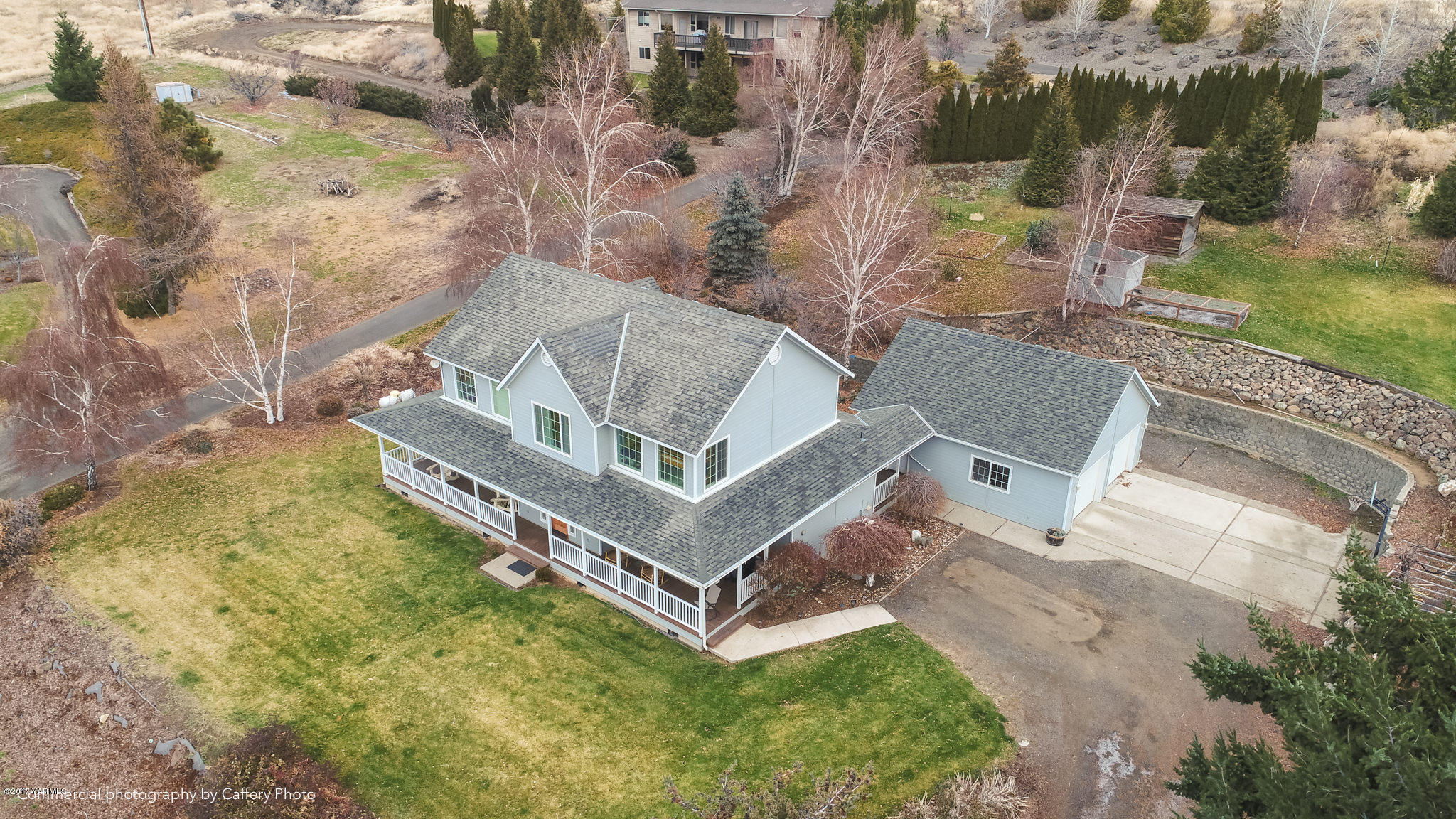 601 Hancock Road Cowiche, WA 98923 - Photo 25 of 28 an aerial view of a house with backyard