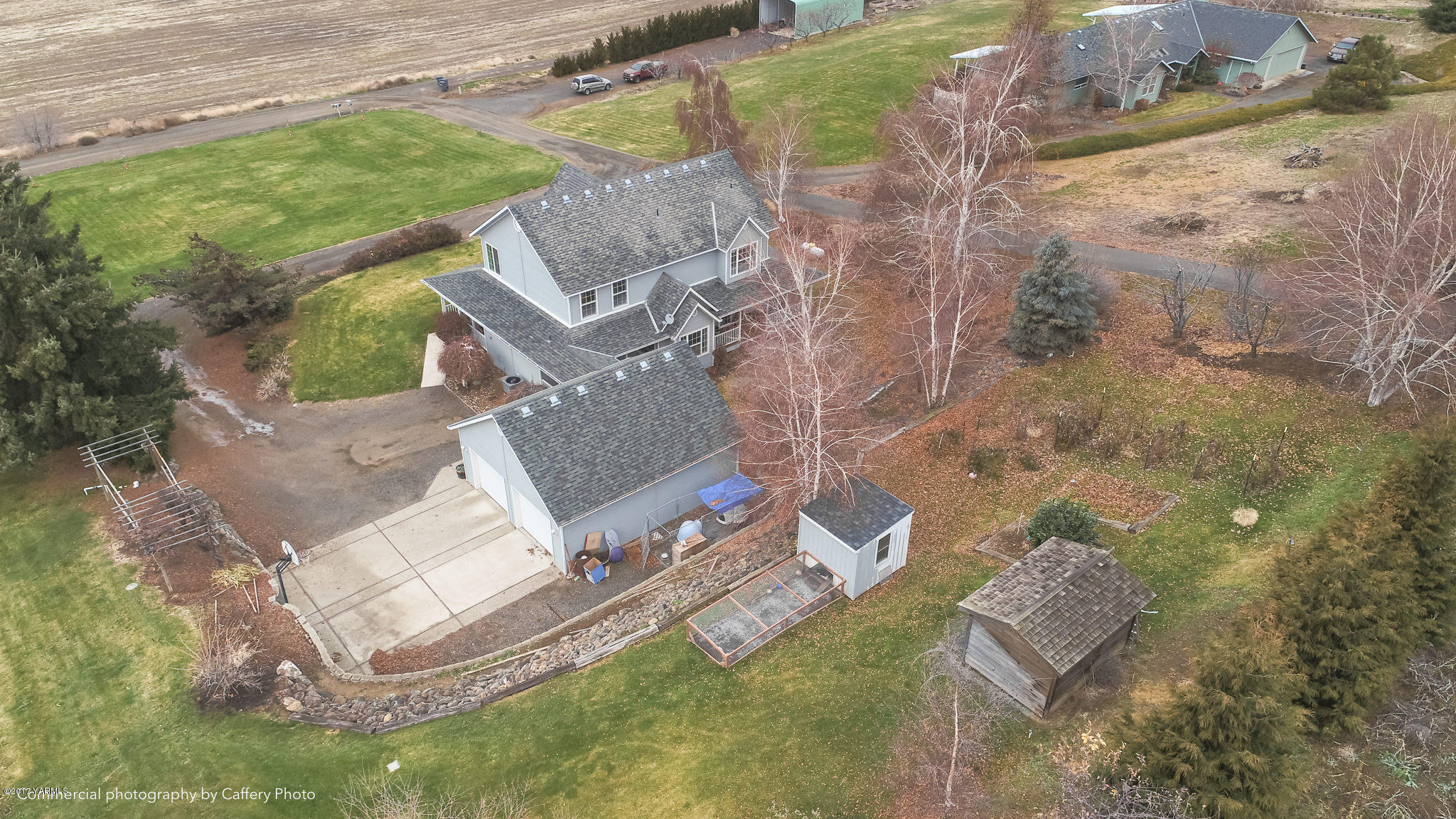 601 Hancock Road Cowiche, WA 98923 - Photo 27 of 28 an aerial view of a house with a swimming pool