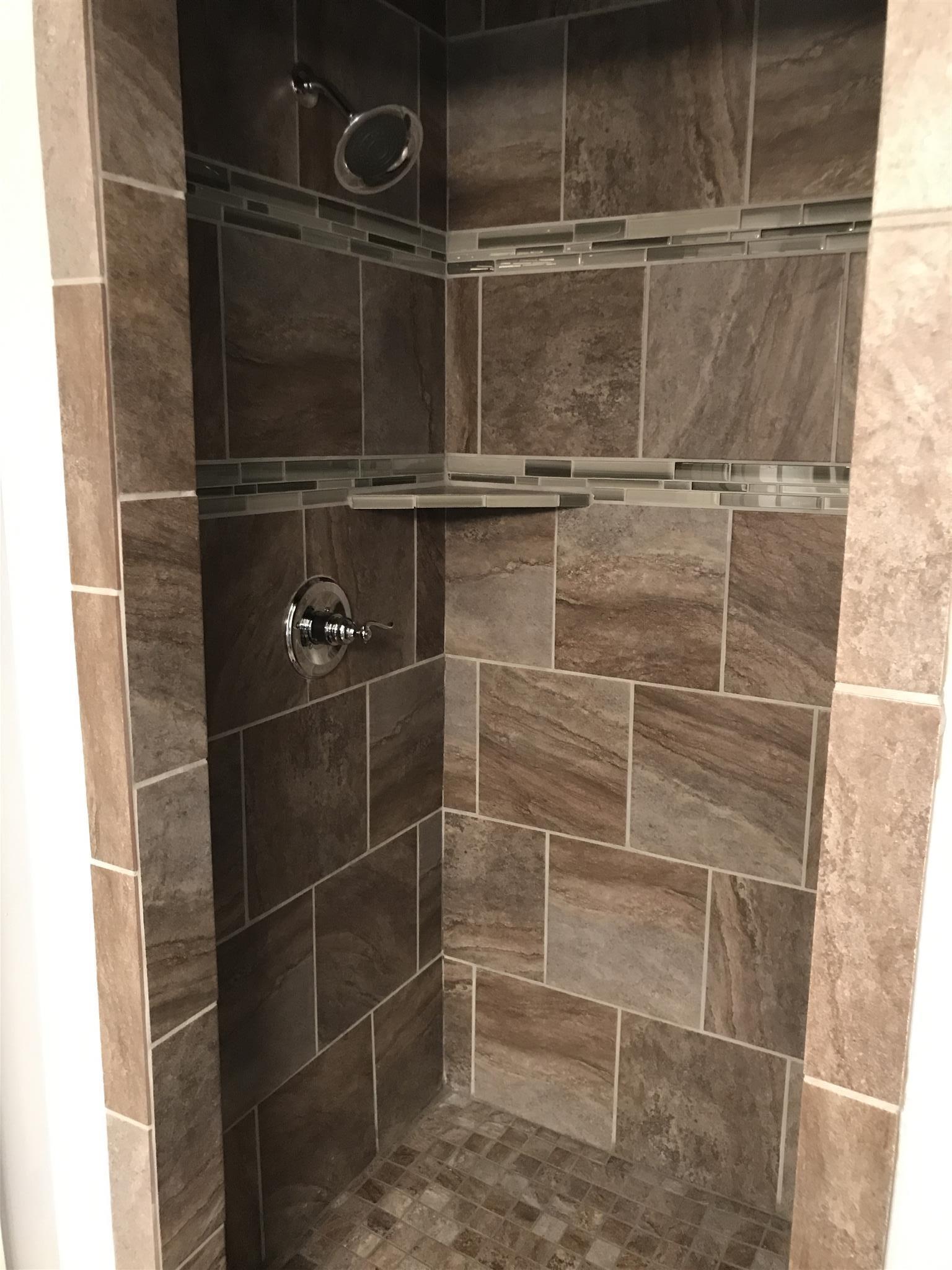 405 Tom Link Road Cottontown, TN 37048 - Photo 23 of 25 Custom tile shower
