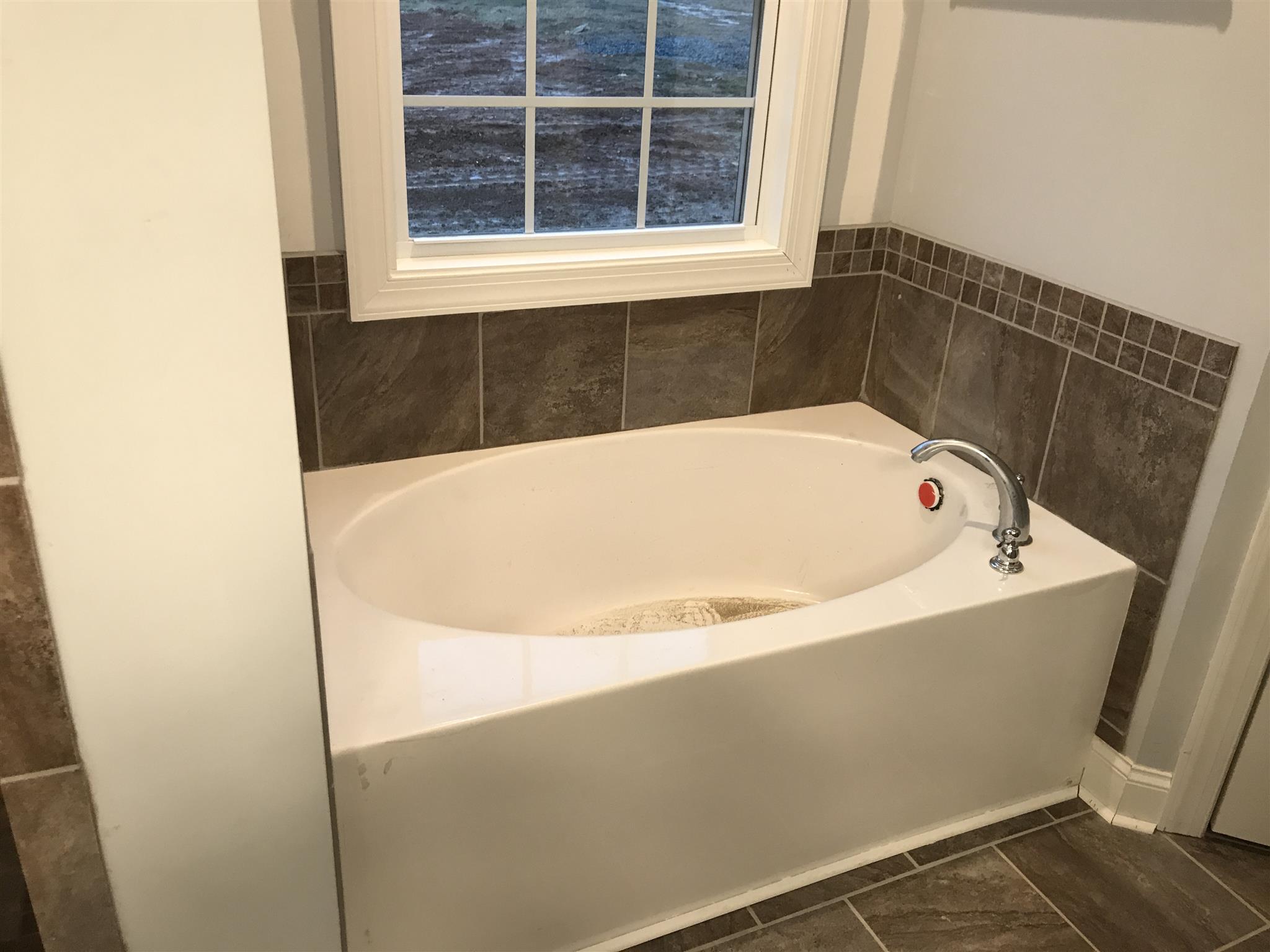 405 Tom Link Road Cottontown, TN 37048 - Photo 25 of 25 Huge garden tub