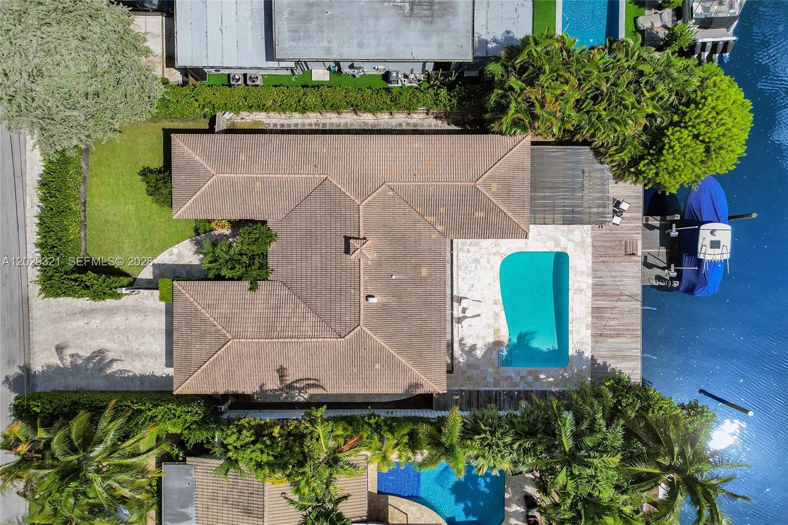 1912 Northeast 119th Road North Miami, FL 33181 - Photo 8 of 21