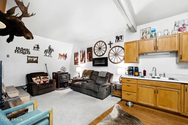 $889,000 | 457619 Highway 95, Careywood, ID 83809