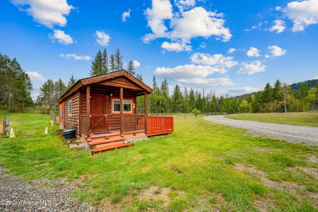 $889,000 | 457619 Highway 95, Careywood, ID 83809