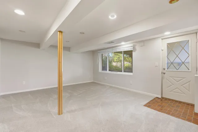 $250,000 | 8458 Ivywood Avenue South, Cottage Grove, MN 55016