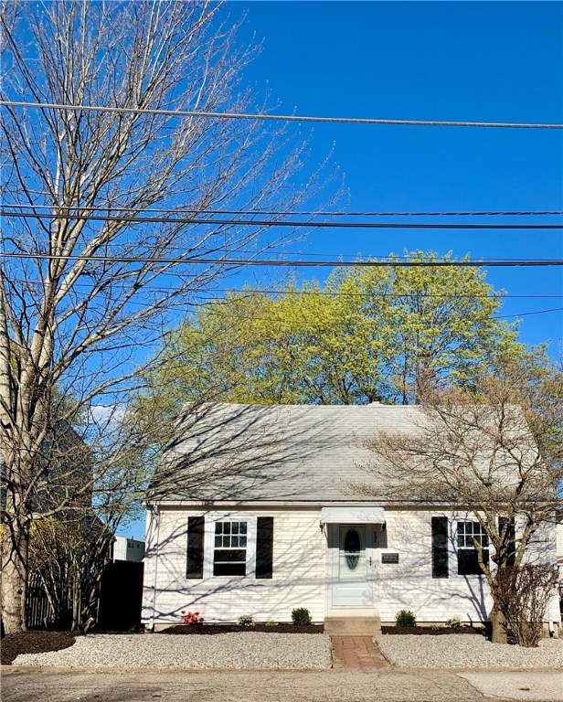 239 Rice Street Pawtucket, RI 02861 - Photo 4 of 26 Gallery Image 4