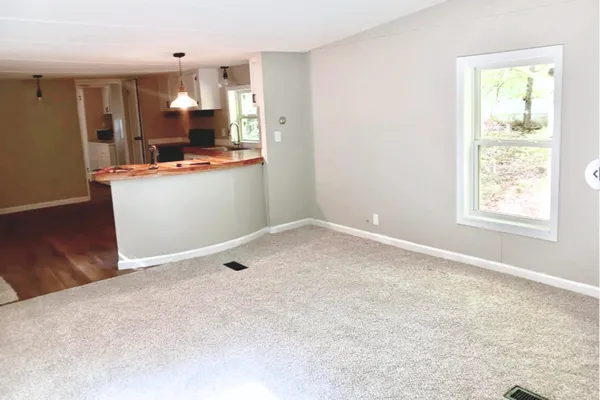 $103,000 | 2440 Mundy Avenue, White Cloud, MI 49349