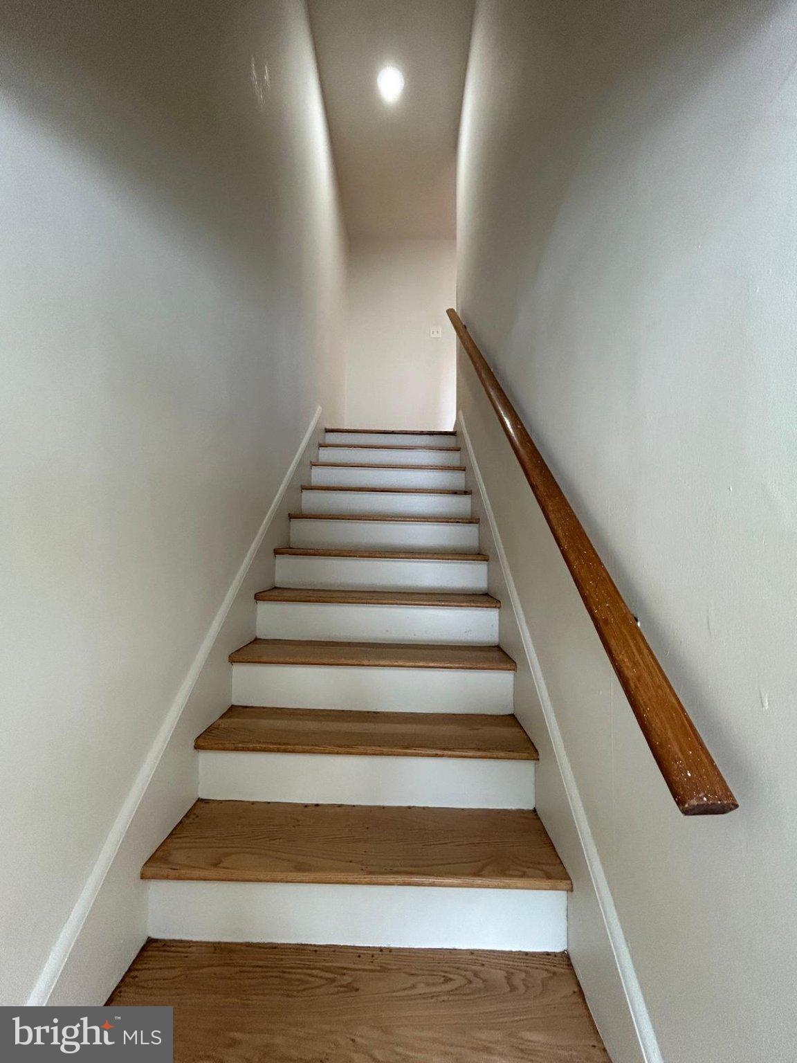 24 High Street Mount Holly, NJ 08060 - Photo 11 of 26 Inviting ascent to new possibilities.