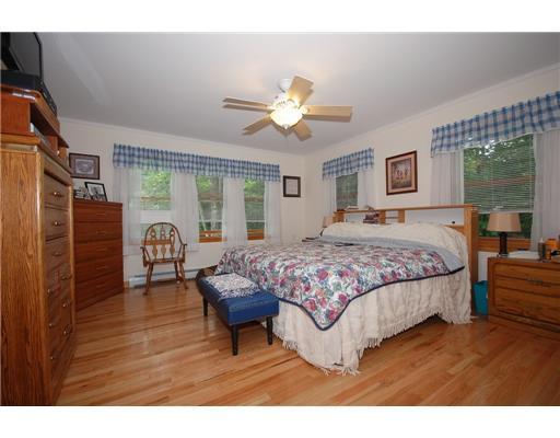 650 Lake House Road Naples, ME 04055 - Photo 6 of 25 Master Bedroom.