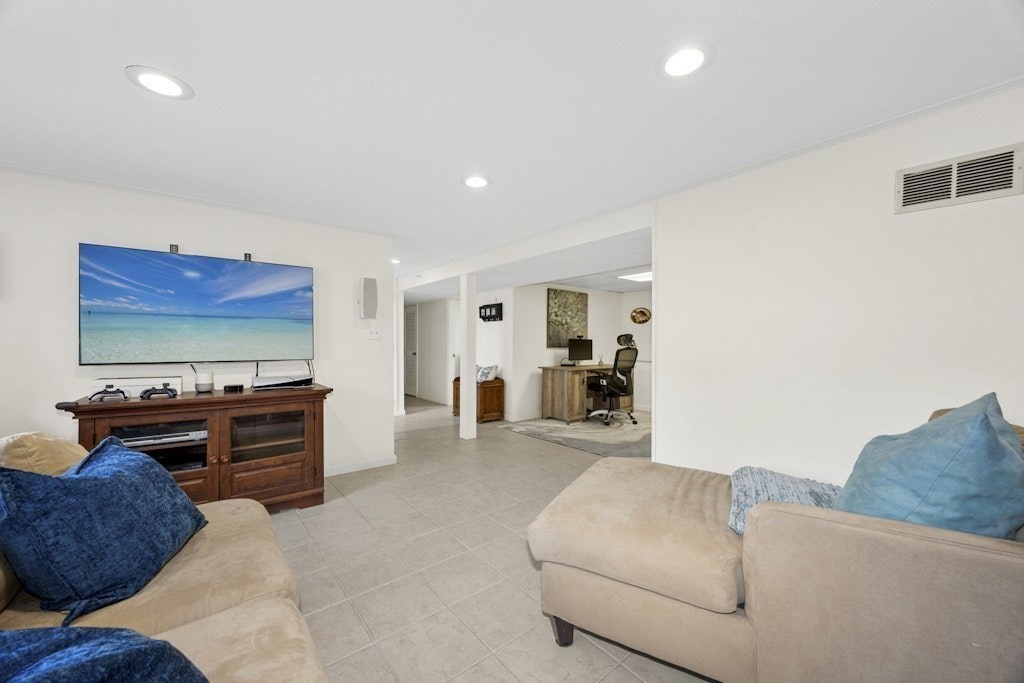 24 Juniper Brook Road Northborough, MA 01532 - Photo 16 of 33 Gallery Image 16
