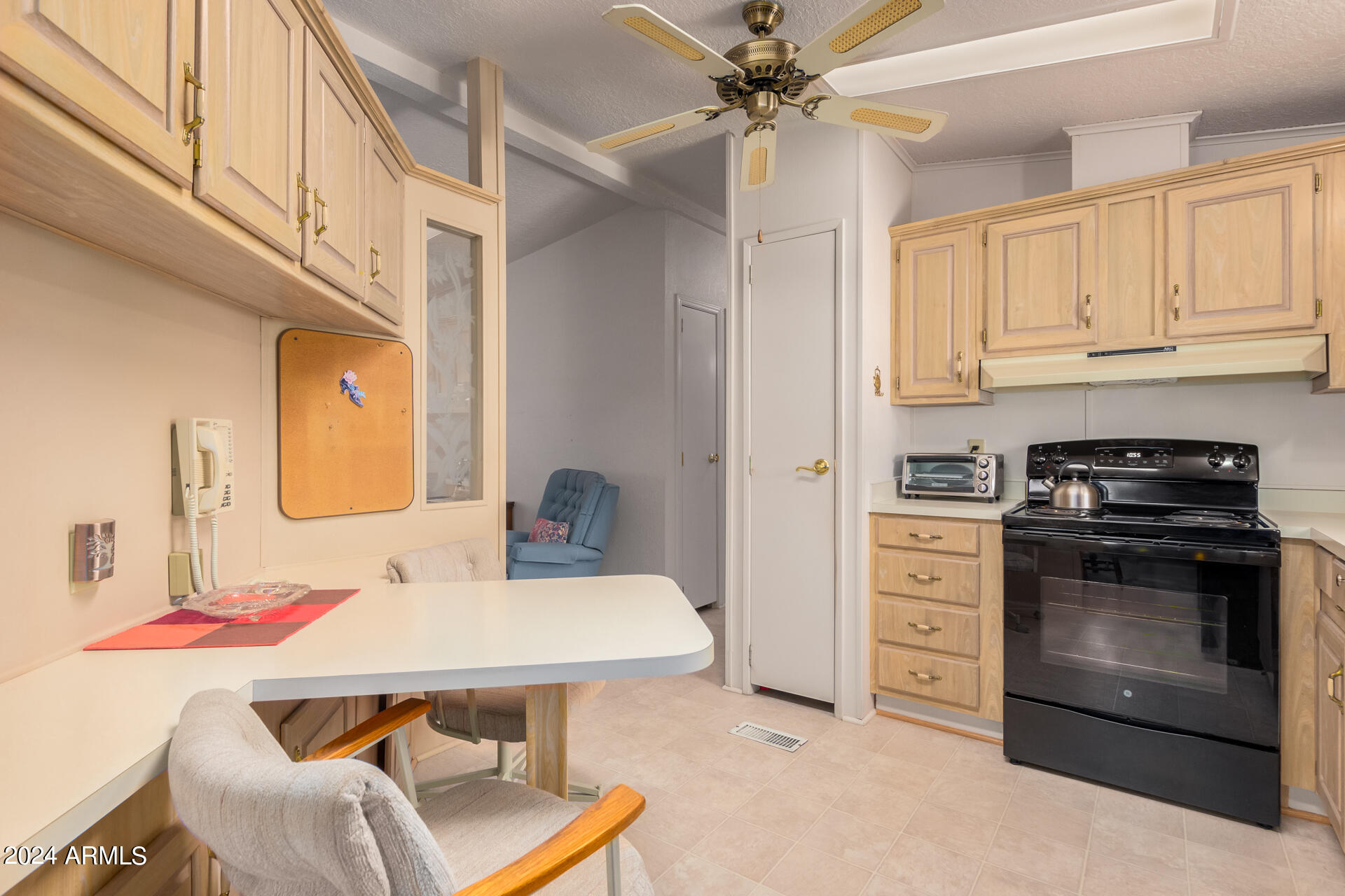 3500 South Tomahawk Road, Unit 111 Apache Junction, AZ 85119 - Photo 10 of 36 11 - Tomahawk
