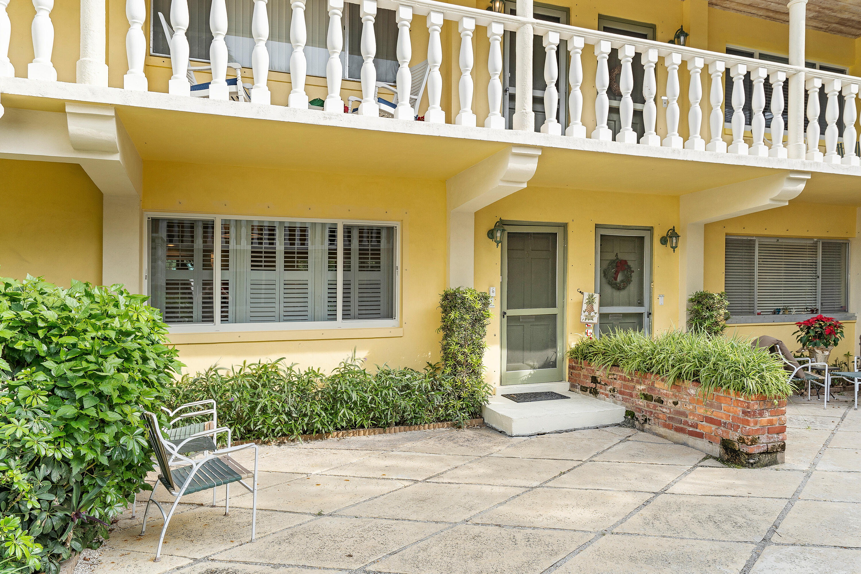 1030 Langer Way, Unit 5 Delray Beach, FL 33483 - Photo 21 of 21 a view of a house with sitting area