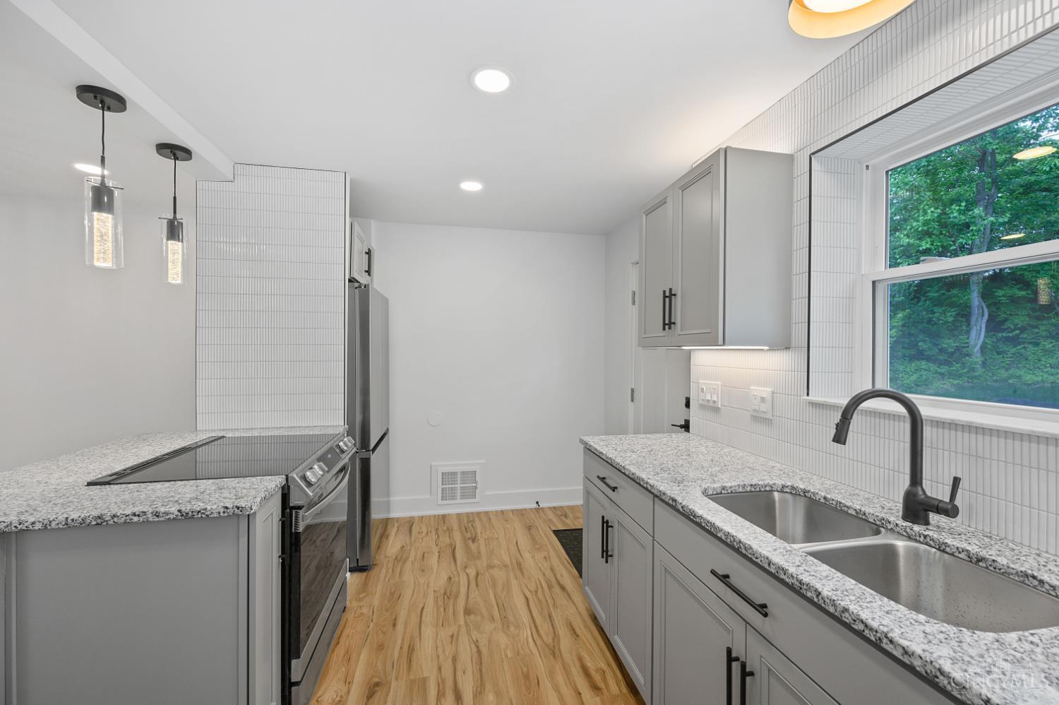 3622 Brotherton Road, Unit 1 Cincinnati, OH 45209 - Photo 7 of 14