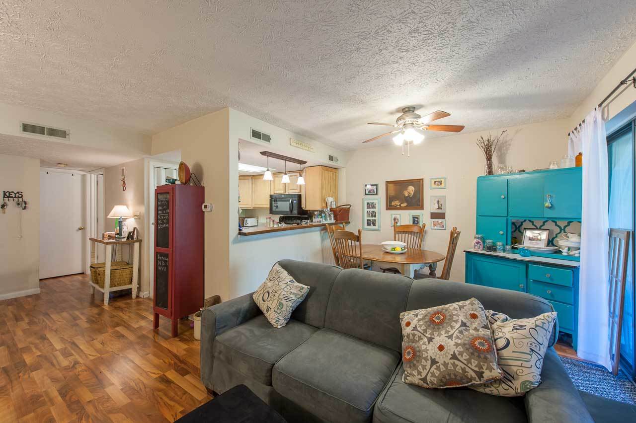 9036 South Pointe Ridge Lane, Unit 19 Bloomington, IN 47401 - Photo 3 of 27 Gallery Image 3