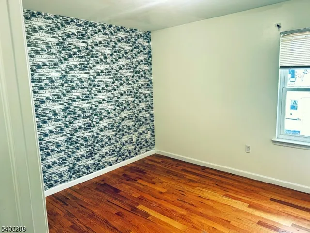 $3,000 | 452 Fulton Street, Elizabeth Port, NJ 07206