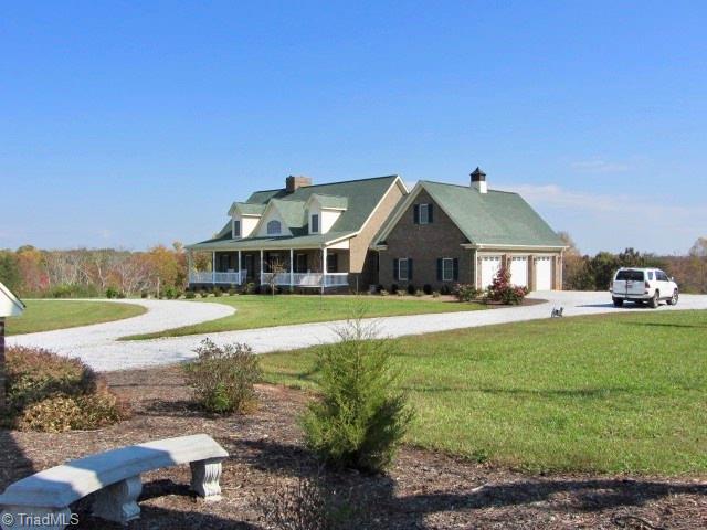 1192 Pilot-Westfield Road Pilot Mountain, NC 27041 - Photo 23 of 24 Gallery Image 23