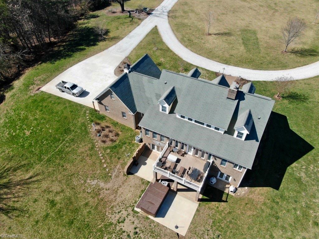 1192 Pilot-Westfield Road Pilot Mountain, NC 27041 - Photo 6 of 24 Gallery Image 6