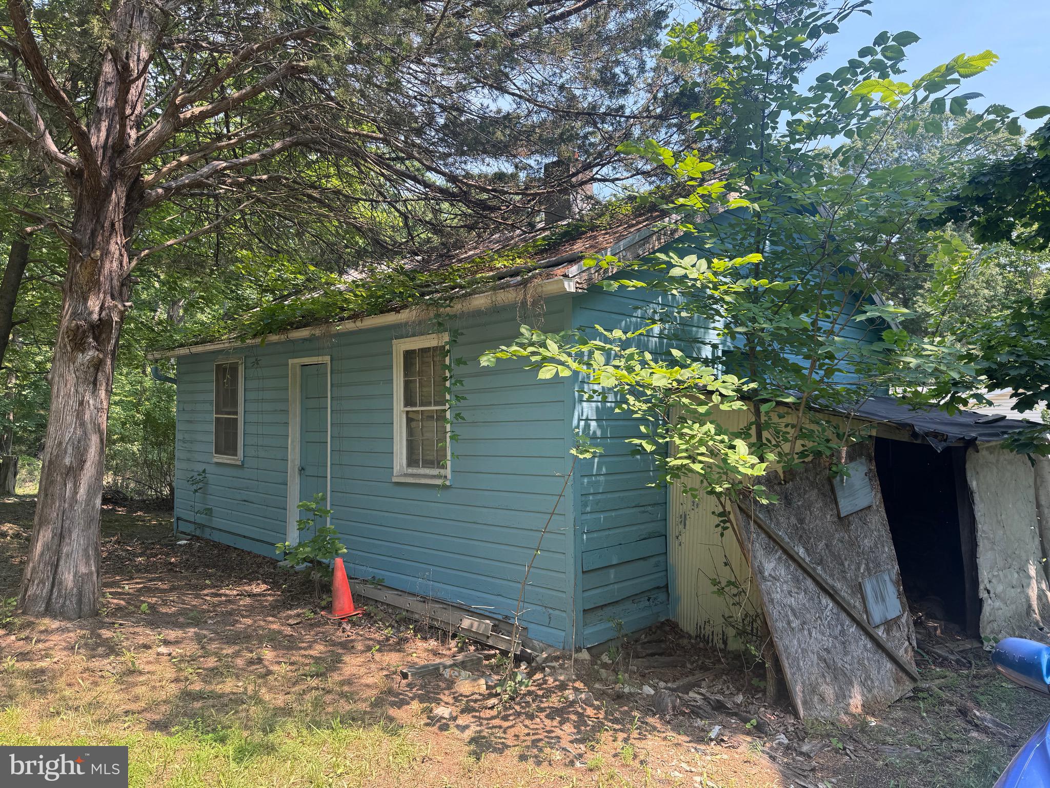 5111 Crooked Run Road Mount Jackson, VA 22842 - Photo 4 of 6 Multiple Outbuildings