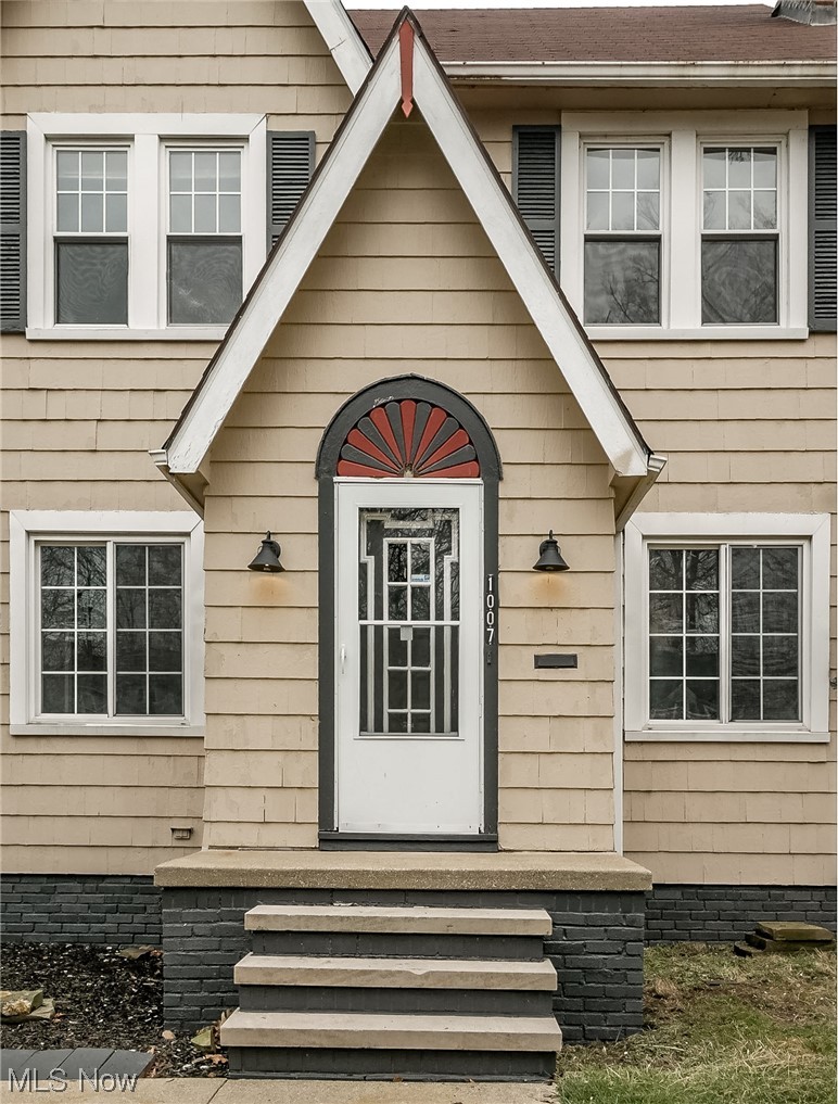 1007 Rushleigh Road Cleveland Heights, OH 44121 - Photo 2 of 22 View of exterior entry