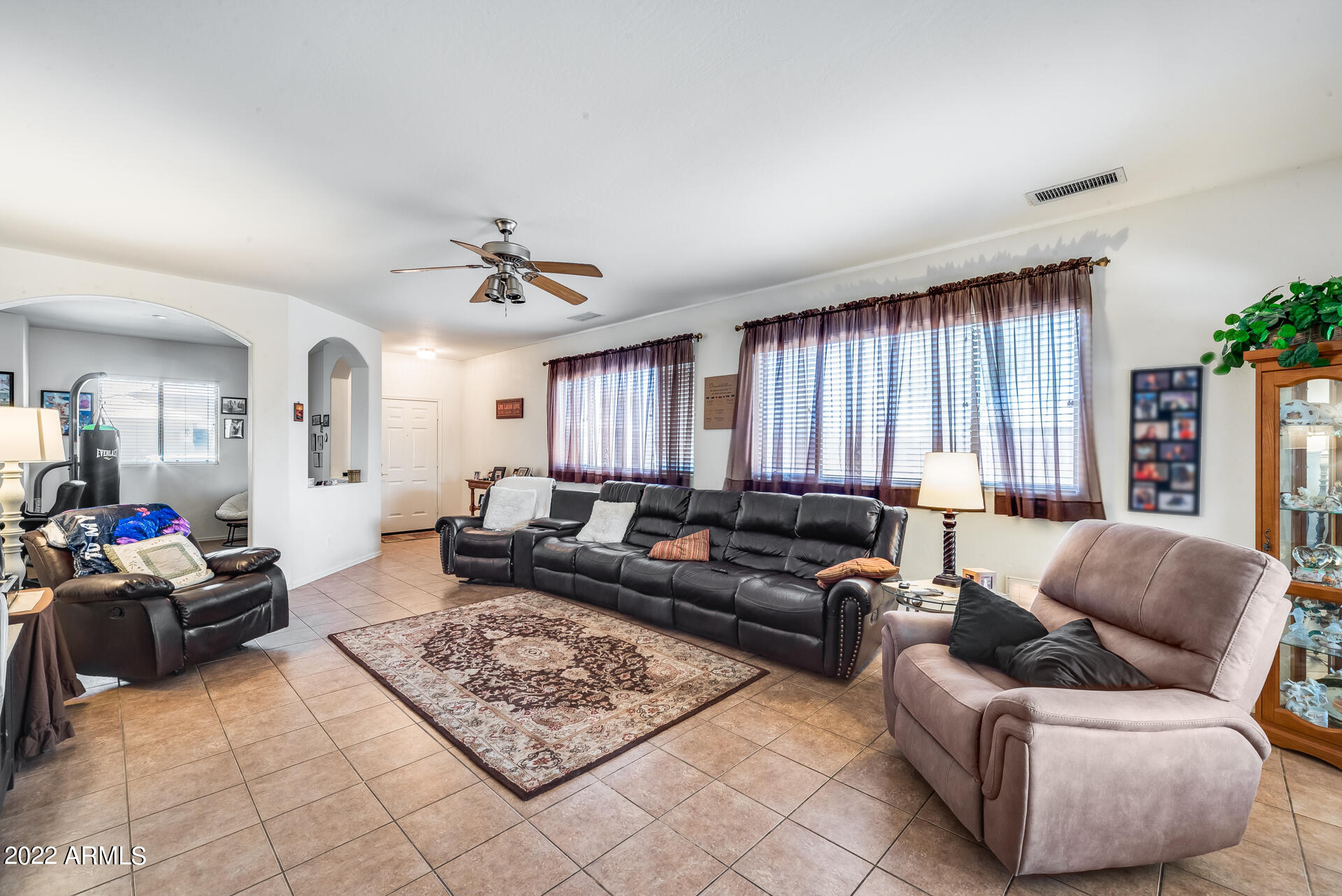 17003 West Northampton Road Surprise, AZ 85374 - Photo 9 of 37
