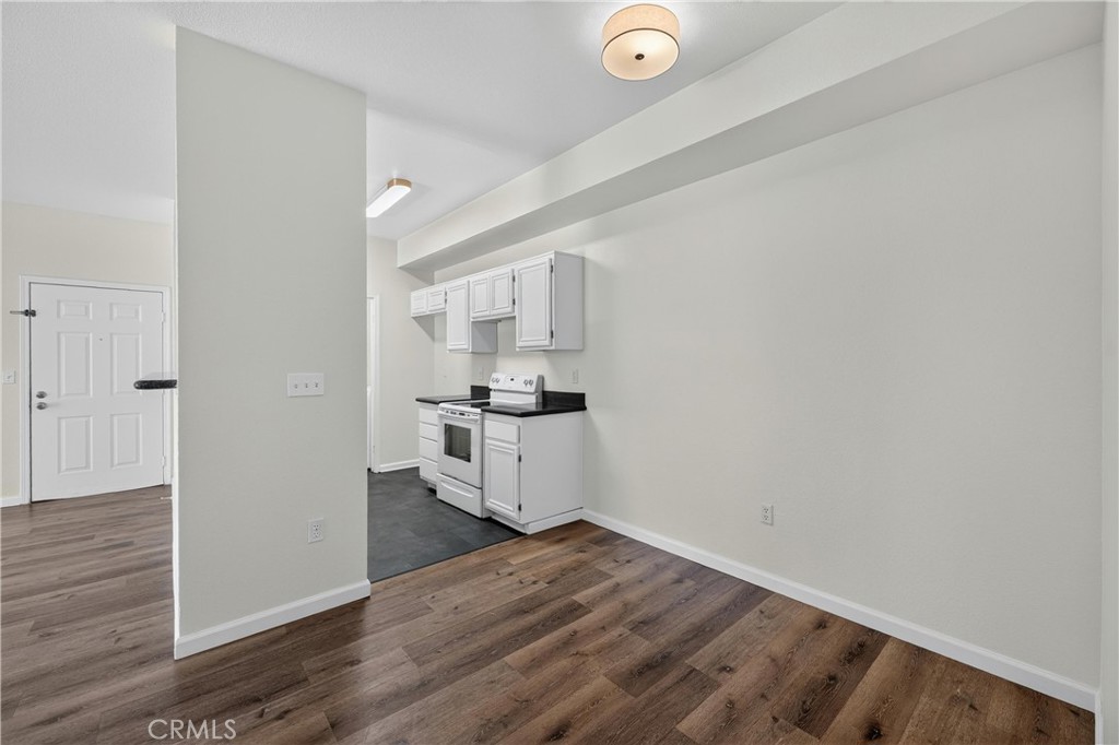 375 Central Avenue, Unit 190 Riverside, CA 92507 - Photo 10 of 73 Dining Room