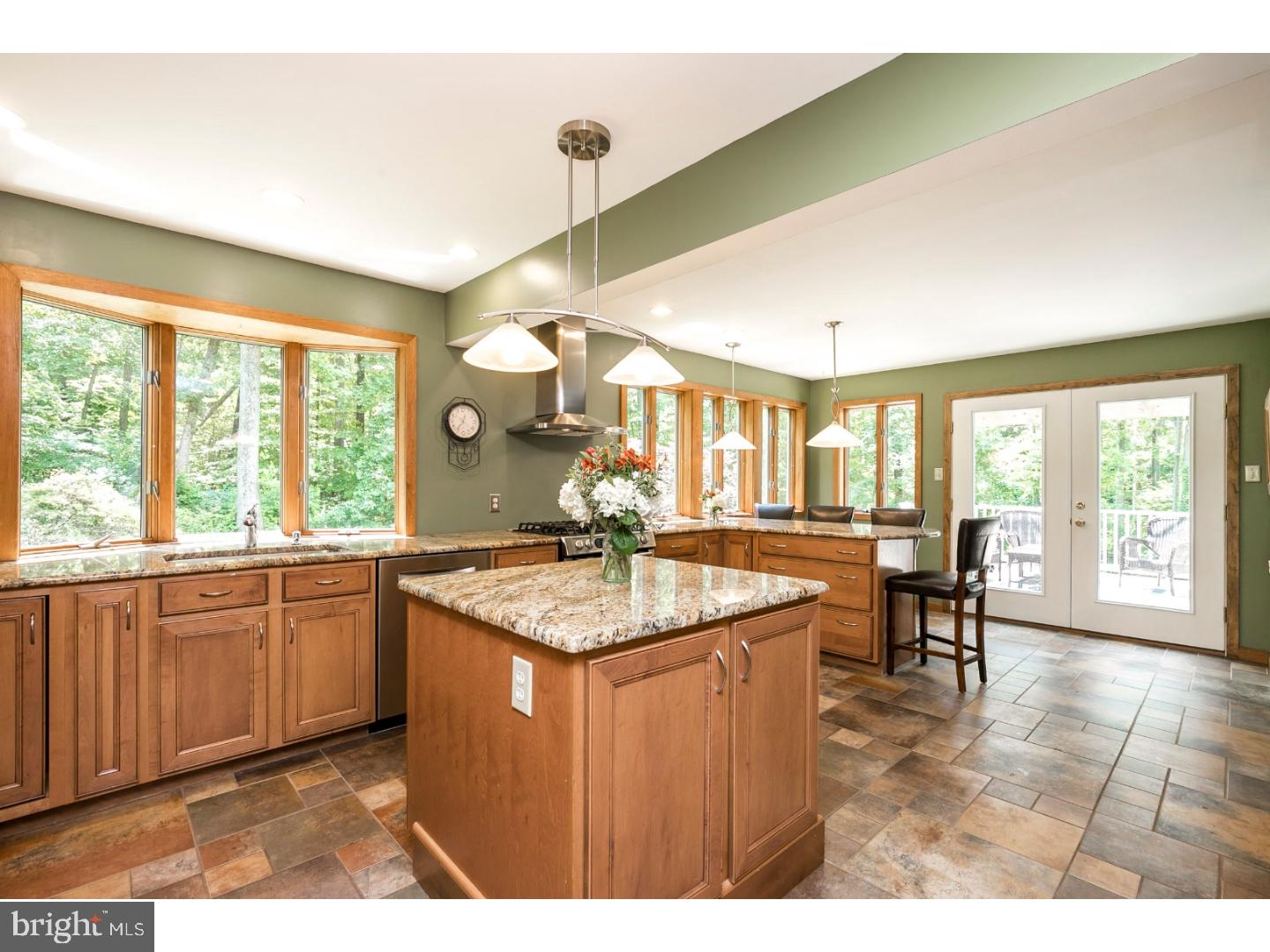 364 Porters Mill Road Pottstown, PA 19465 - Photo 9 of 25 Kitchen