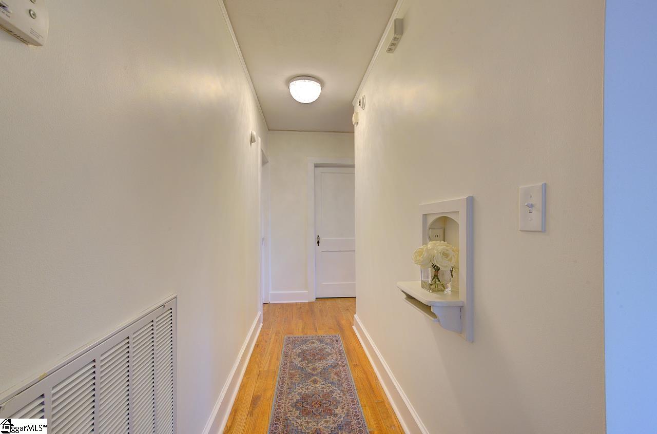 332 Grove Road Greenville, SC 29605 - Photo 27 of 43
