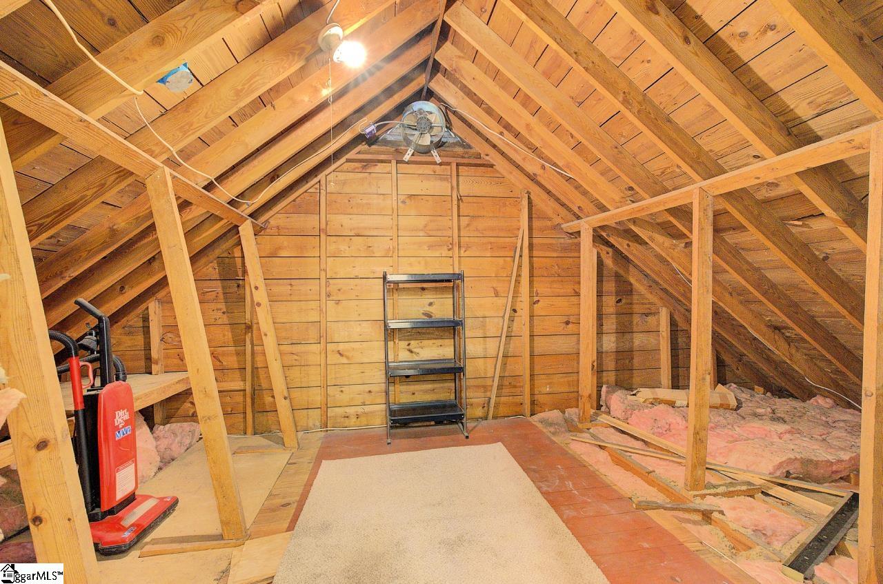 332 Grove Road Greenville, SC 29605 - Photo 34 of 43