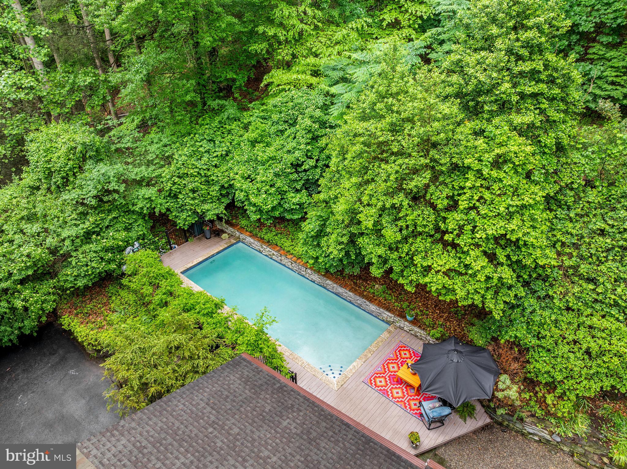 422 Oak Valley Road Media, PA 19063 - Photo 31 of 34 Pool from above