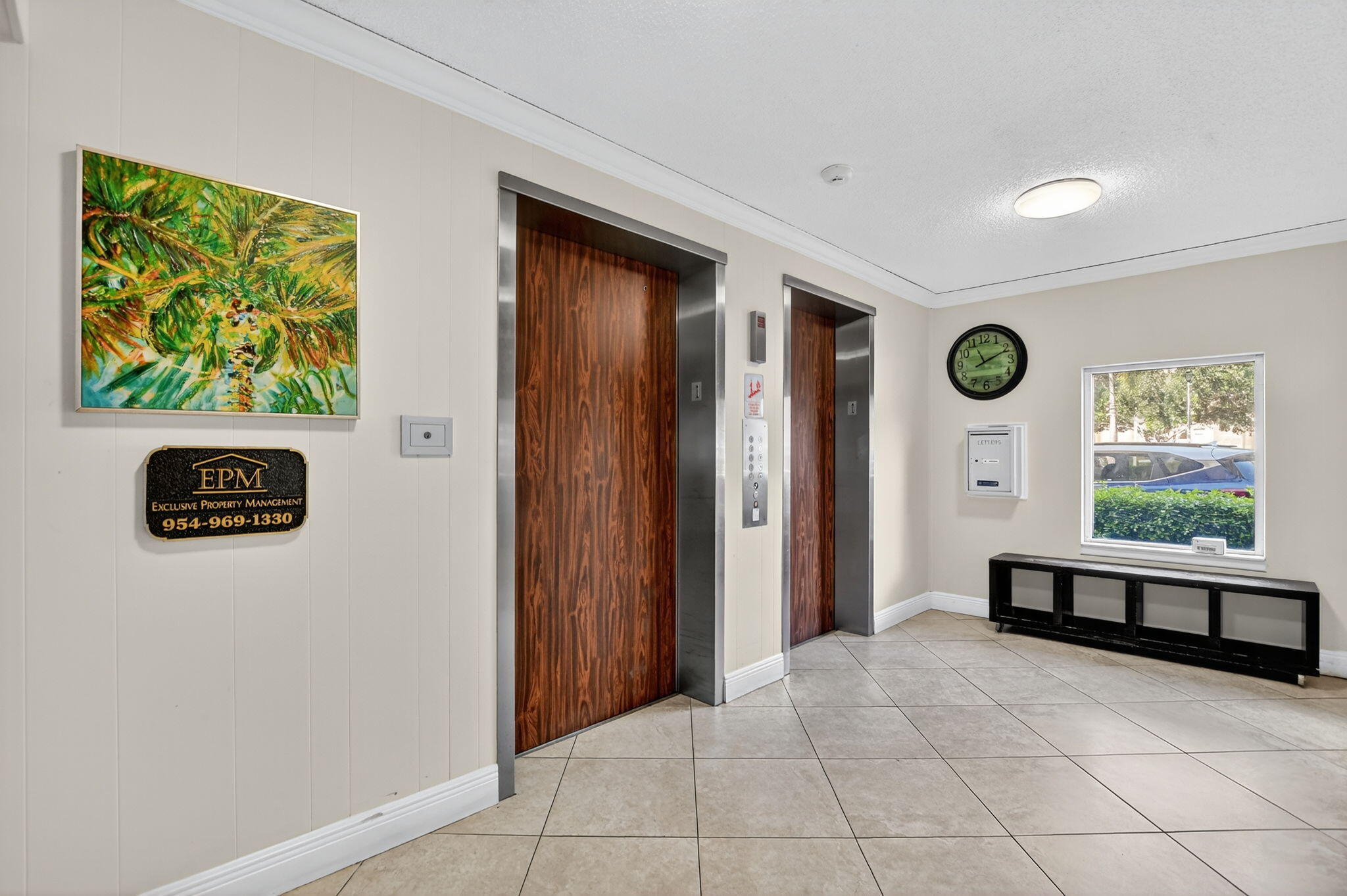 5340 Northwest 2nd Avenue, Unit 226 Boca Raton, FL 33487 - Photo 3 of 39 a view of entryway with window