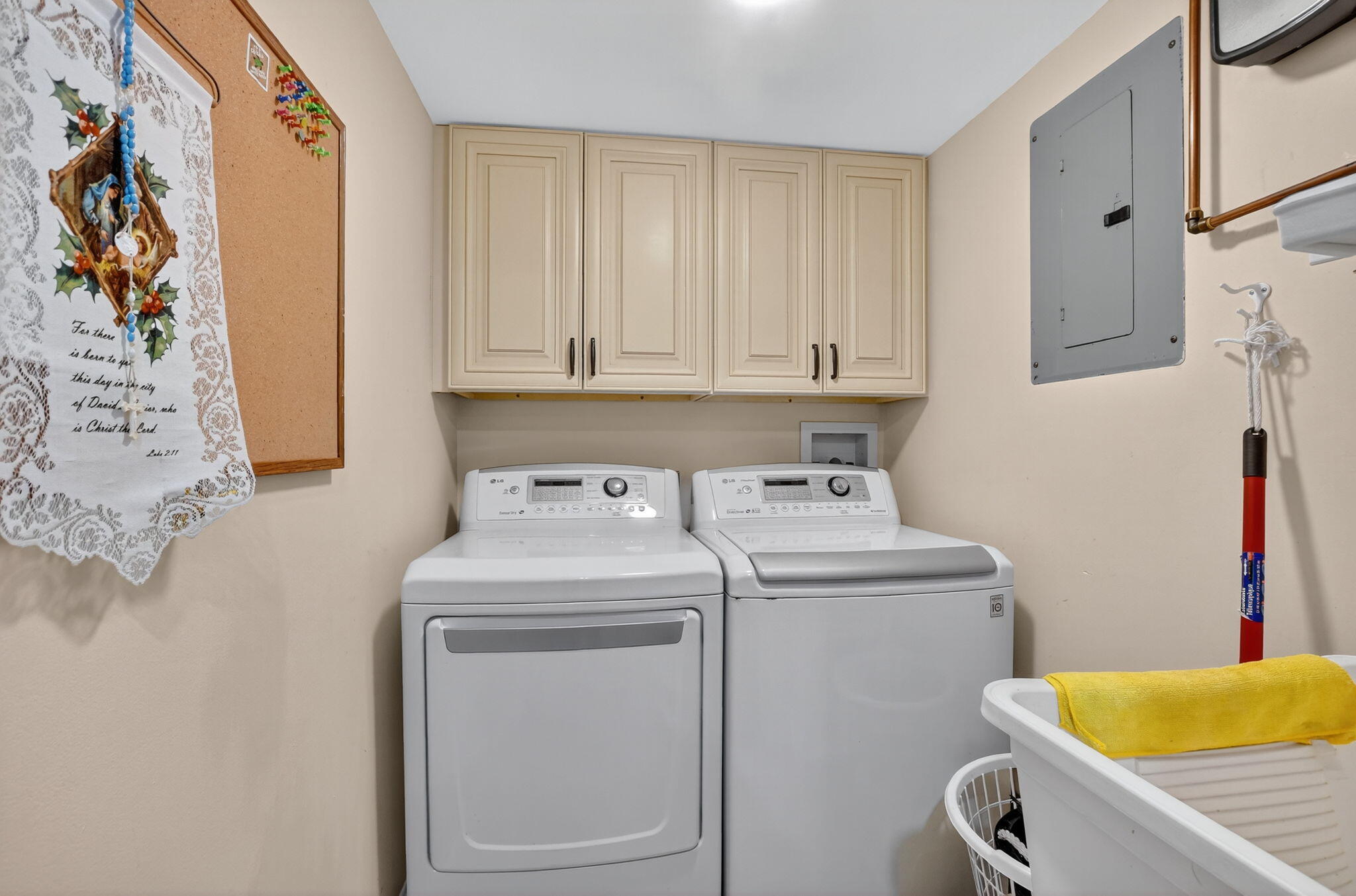5340 Northwest 2nd Avenue, Unit 226 Boca Raton, FL 33487 - Photo 35 of 39 a utility room with dryer and washer