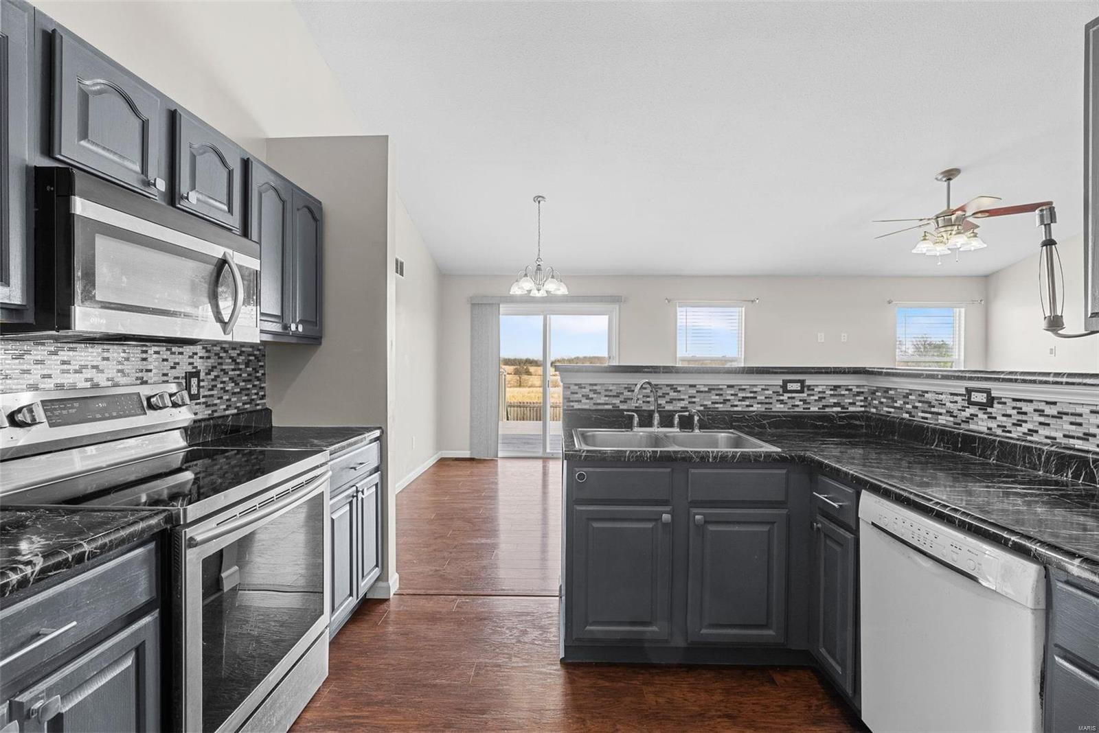 116 Hickory Trails Drive Wright City, MO 63390 - Photo 13 of 48