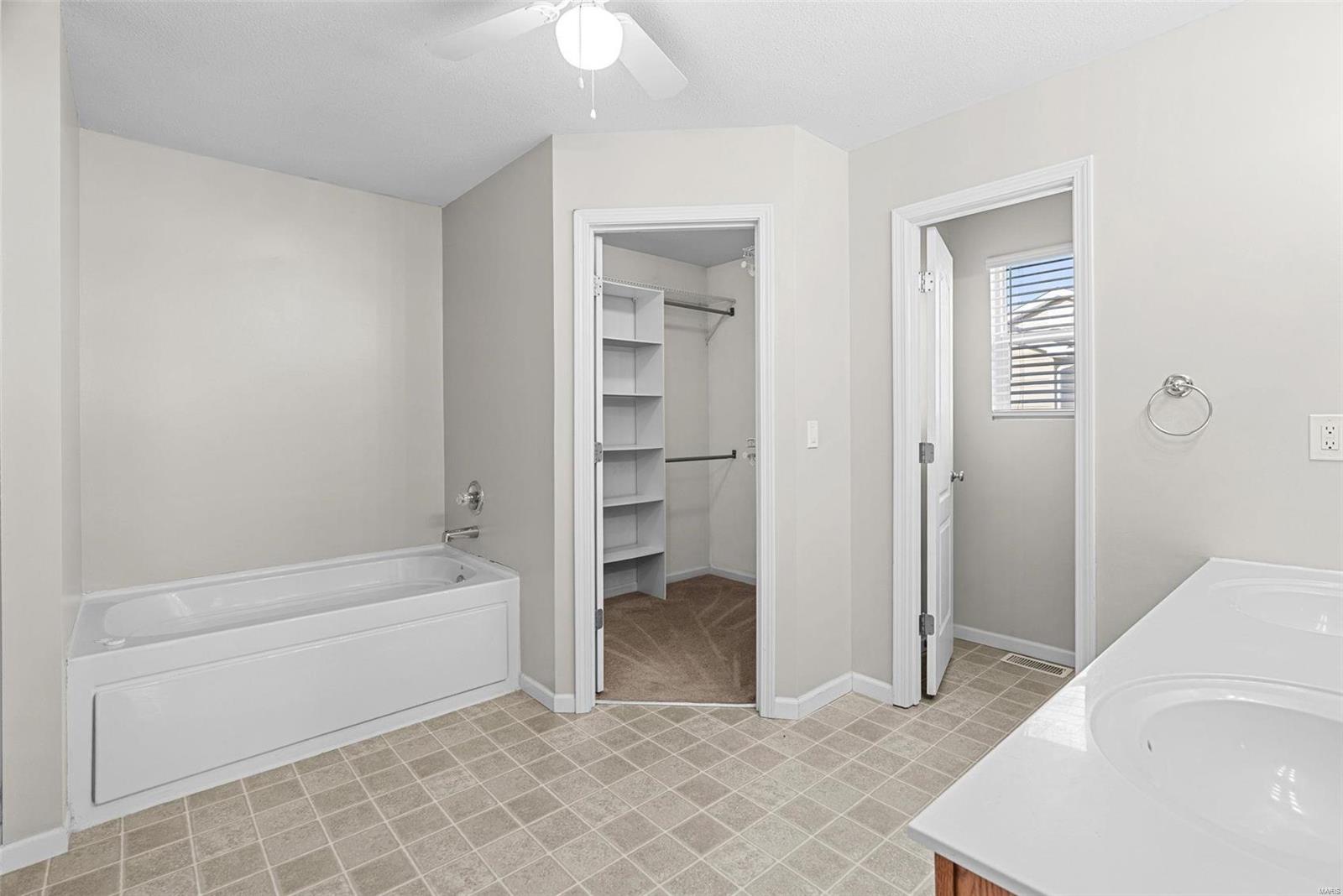 116 Hickory Trails Drive Wright City, MO 63390 - Photo 25 of 48