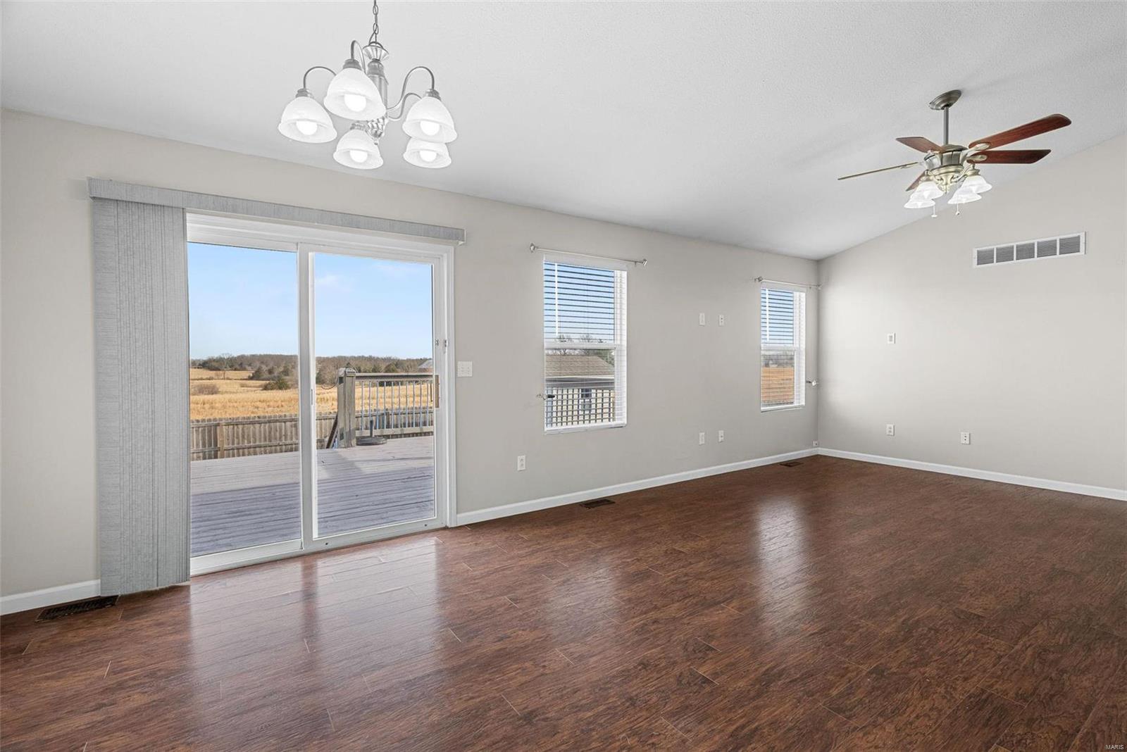 116 Hickory Trails Drive Wright City, MO 63390 - Photo 9 of 48