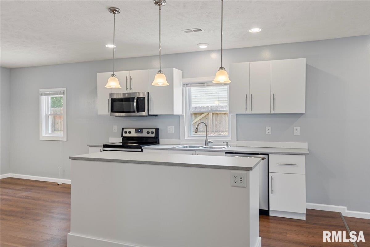 1024 North Wesley Street Springfield, IL 62702 - Photo 17 of 34