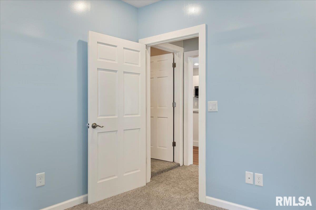 1024 North Wesley Street Springfield, IL 62702 - Photo 26 of 34