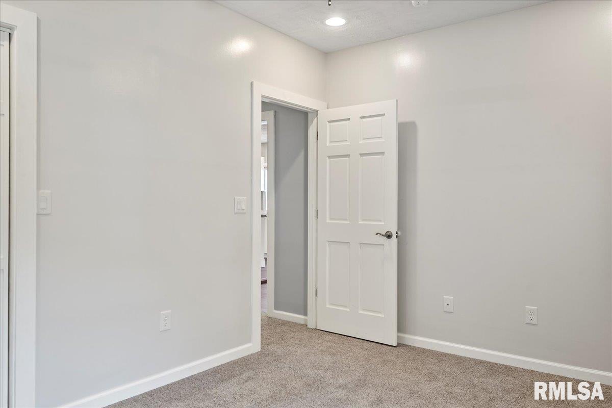 1024 North Wesley Street Springfield, IL 62702 - Photo 29 of 34