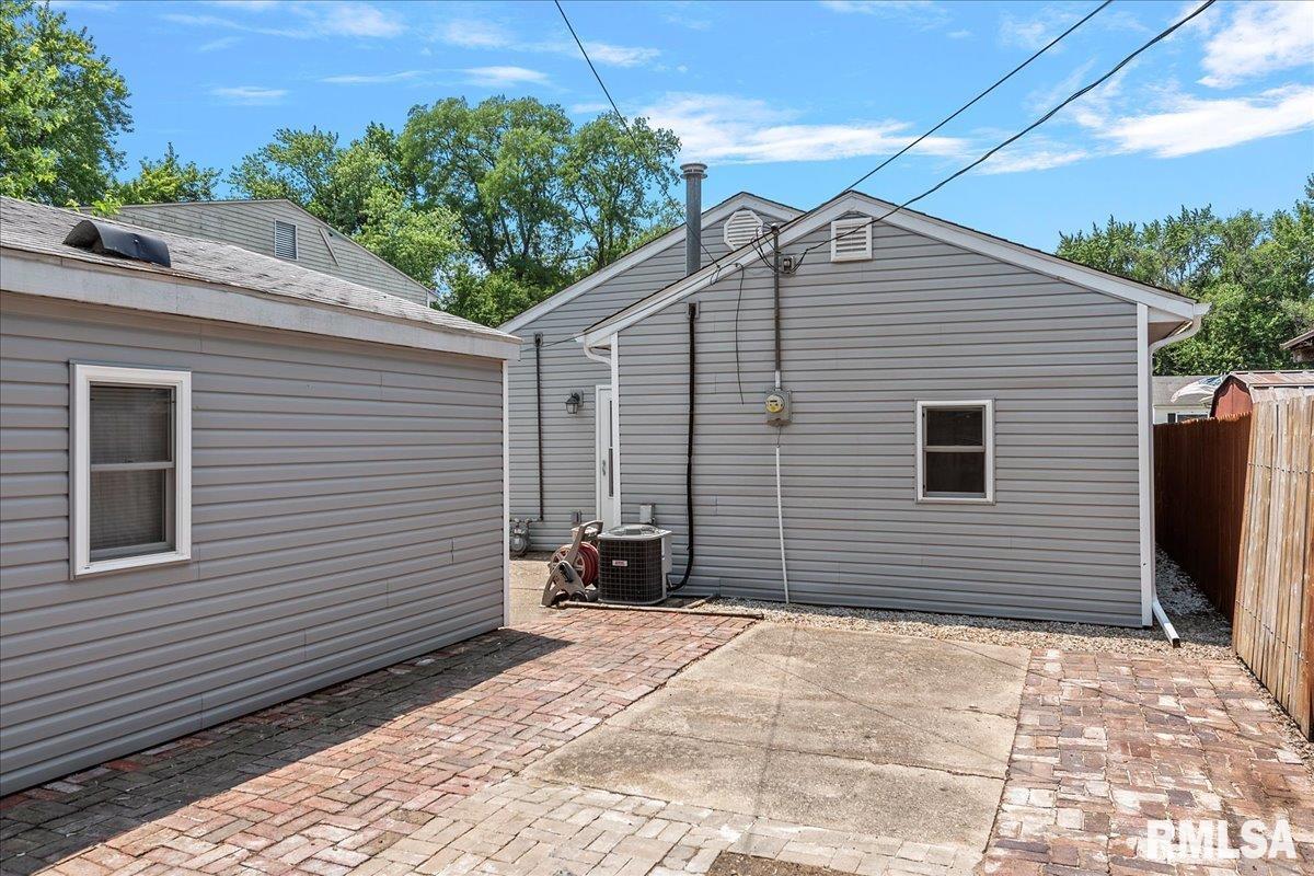 1024 North Wesley Street Springfield, IL 62702 - Photo 34 of 34
