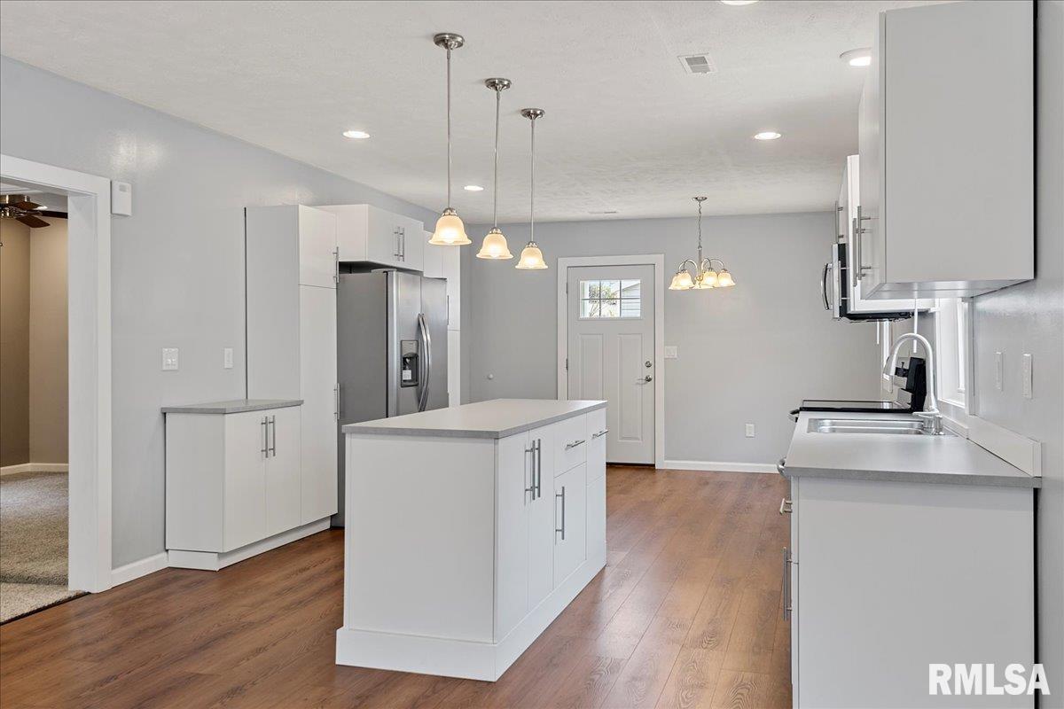 1024 North Wesley Street Springfield, IL 62702 - Photo 10 of 34