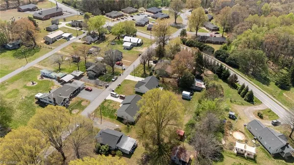 $259,900 | 124 Filmore Street, Yadkinville, NC 27055