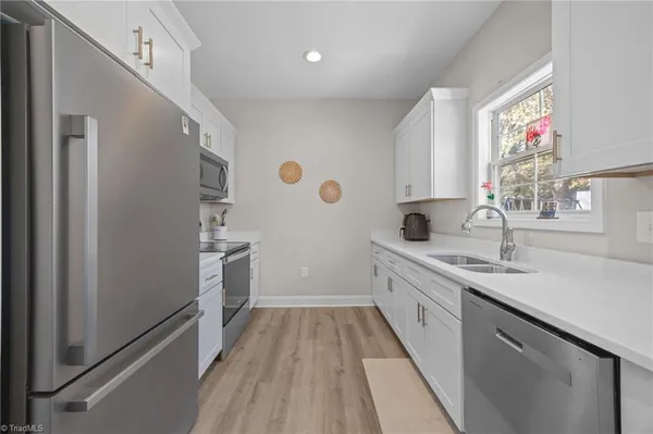 $259,900 | 124 Filmore Street, Yadkinville, NC 27055
