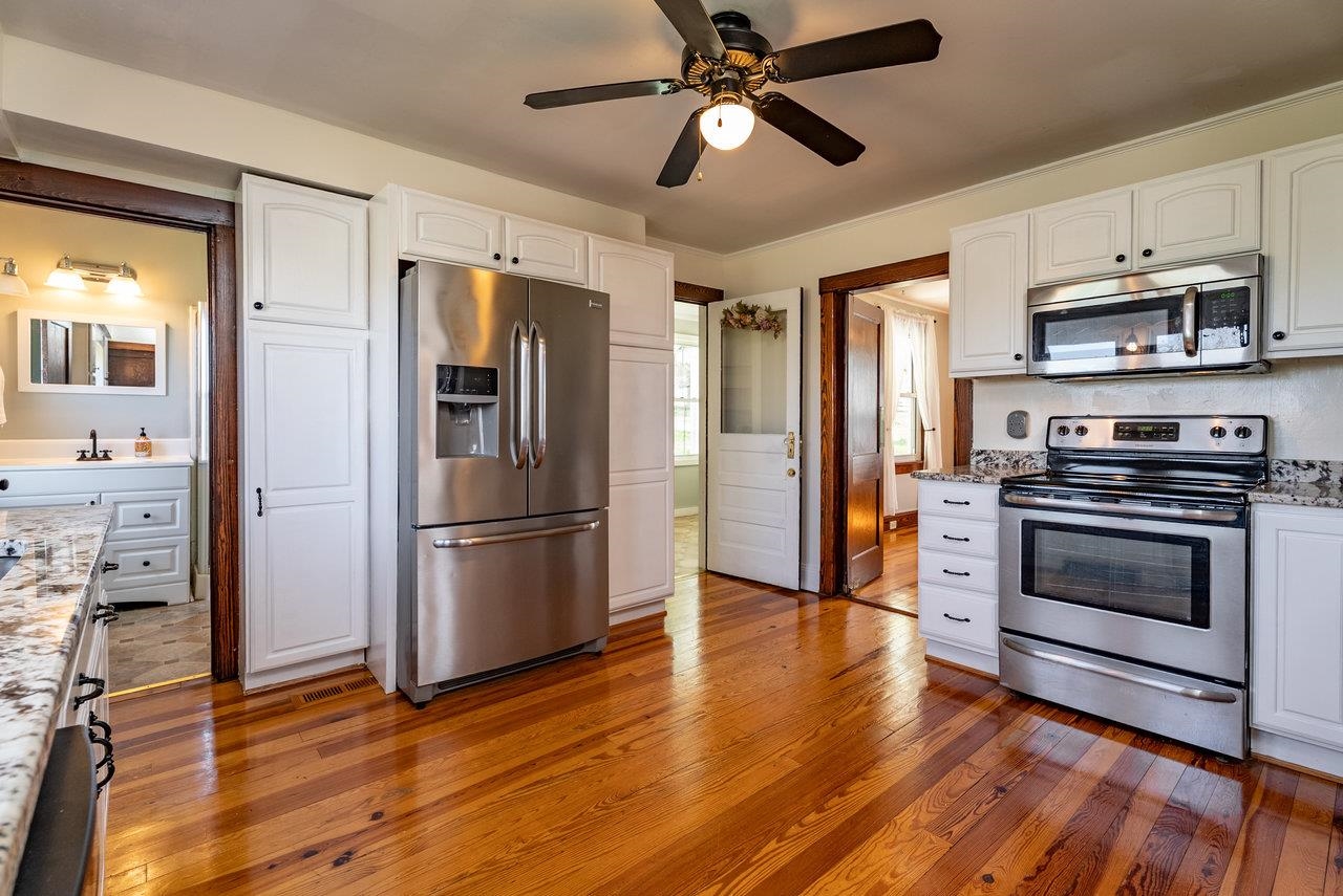88 Cardinal Road New Market, VA 22844 - Photo 5 of 34 Gallery Image 5