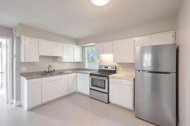 $1,500 | 3147 Naylor Terrace, Unit 3, Fort Pierce, FL 34982